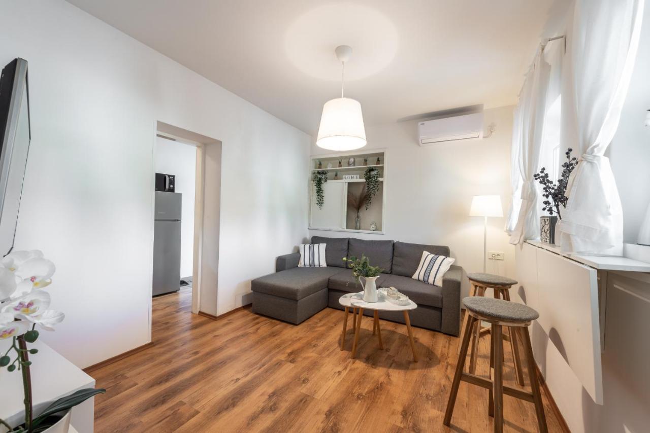 דוברובניק Apartment Near Old Town, Free Parking & Huge Garden מראה חיצוני תמונה