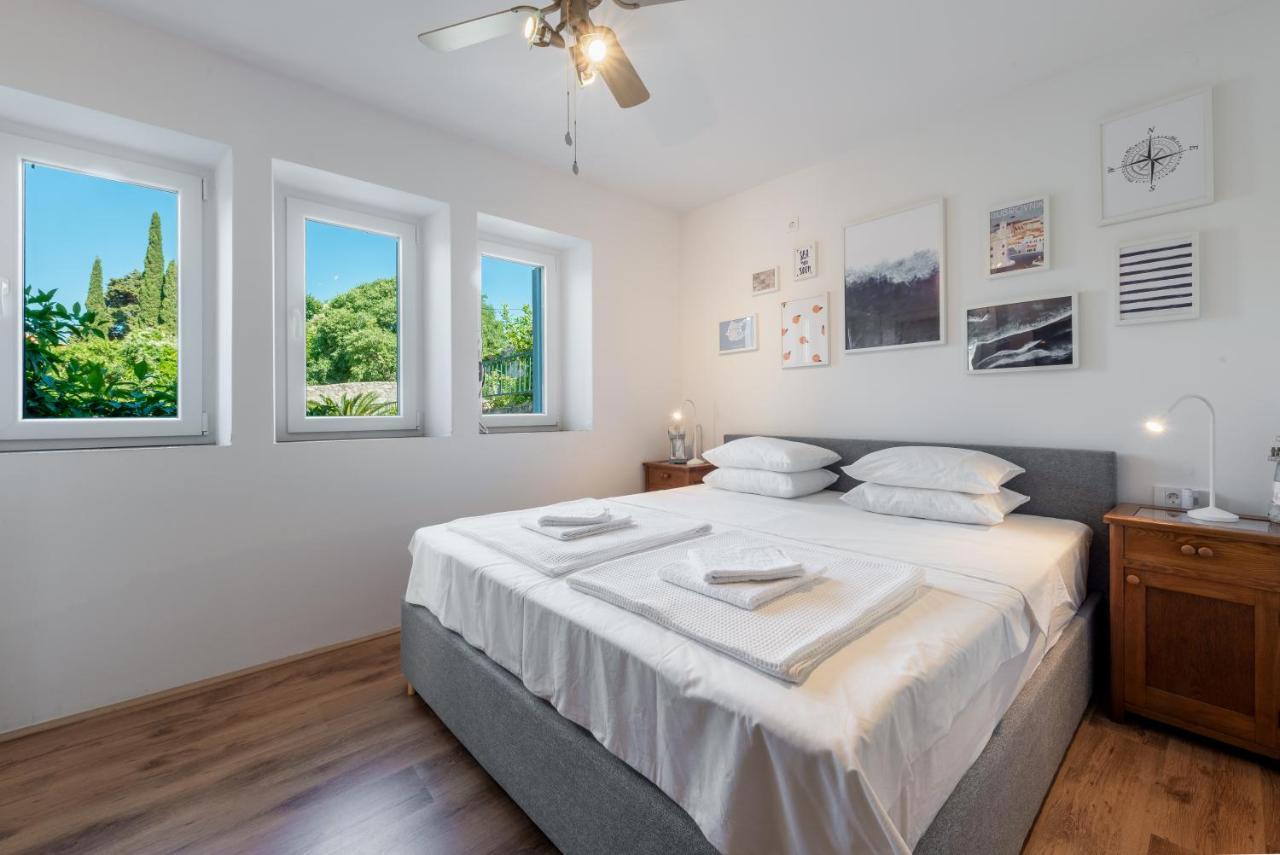 דוברובניק Apartment Near Old Town, Free Parking & Huge Garden מראה חיצוני תמונה