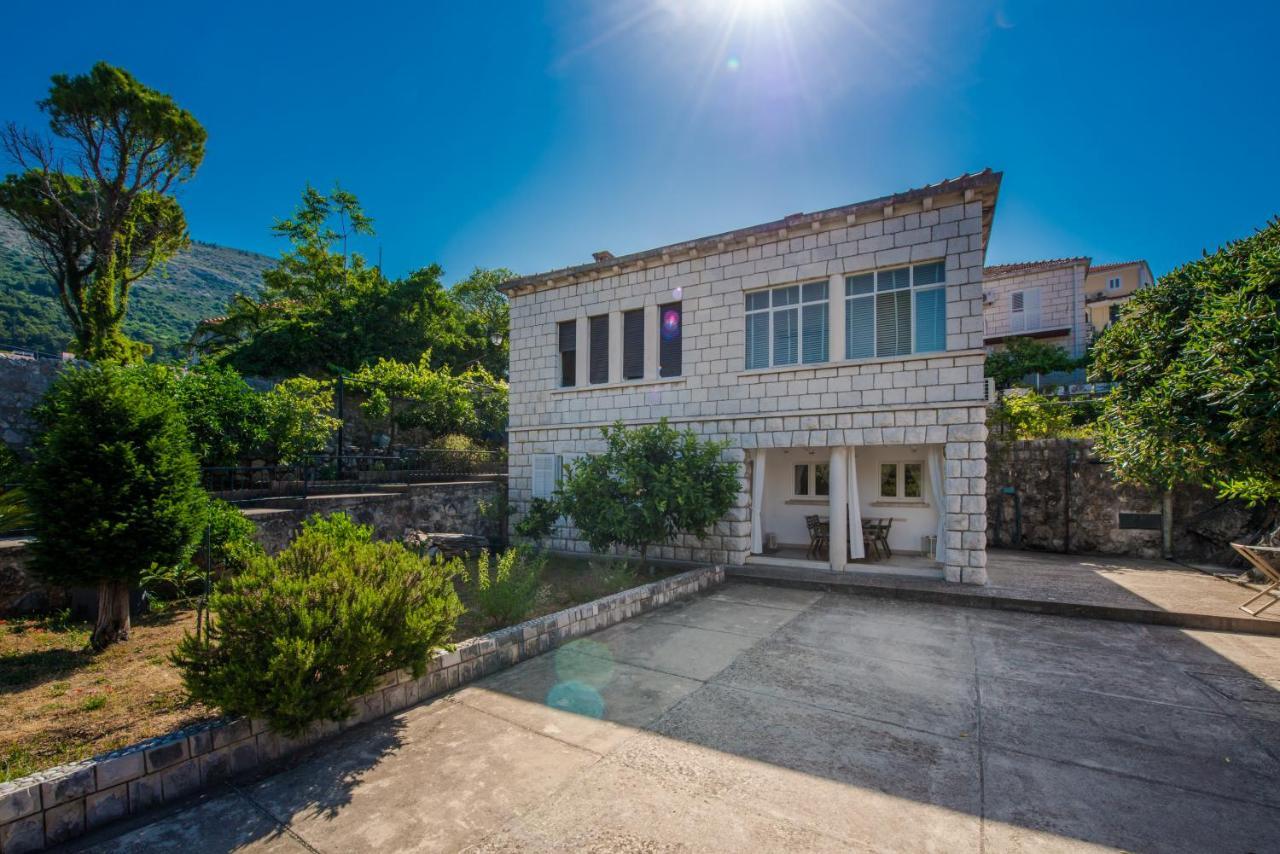 דוברובניק Apartment Near Old Town, Free Parking & Huge Garden מראה חיצוני תמונה